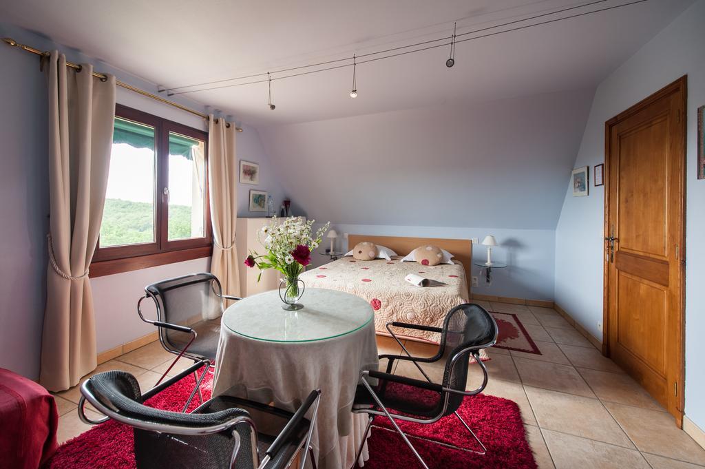 Villa Touloumo Mayrac Oda fotoğraf