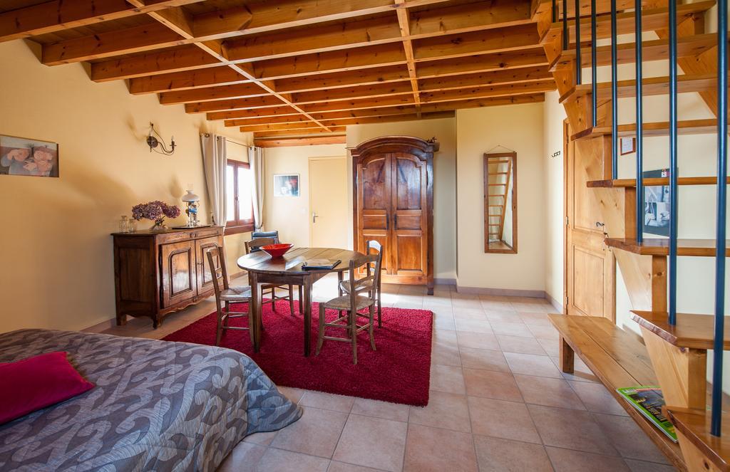Villa Touloumo Mayrac Oda fotoğraf